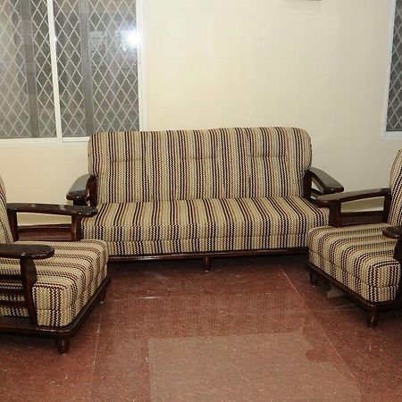 Tripura Sundari Residency Hotel Madanapalle Luaran gambar