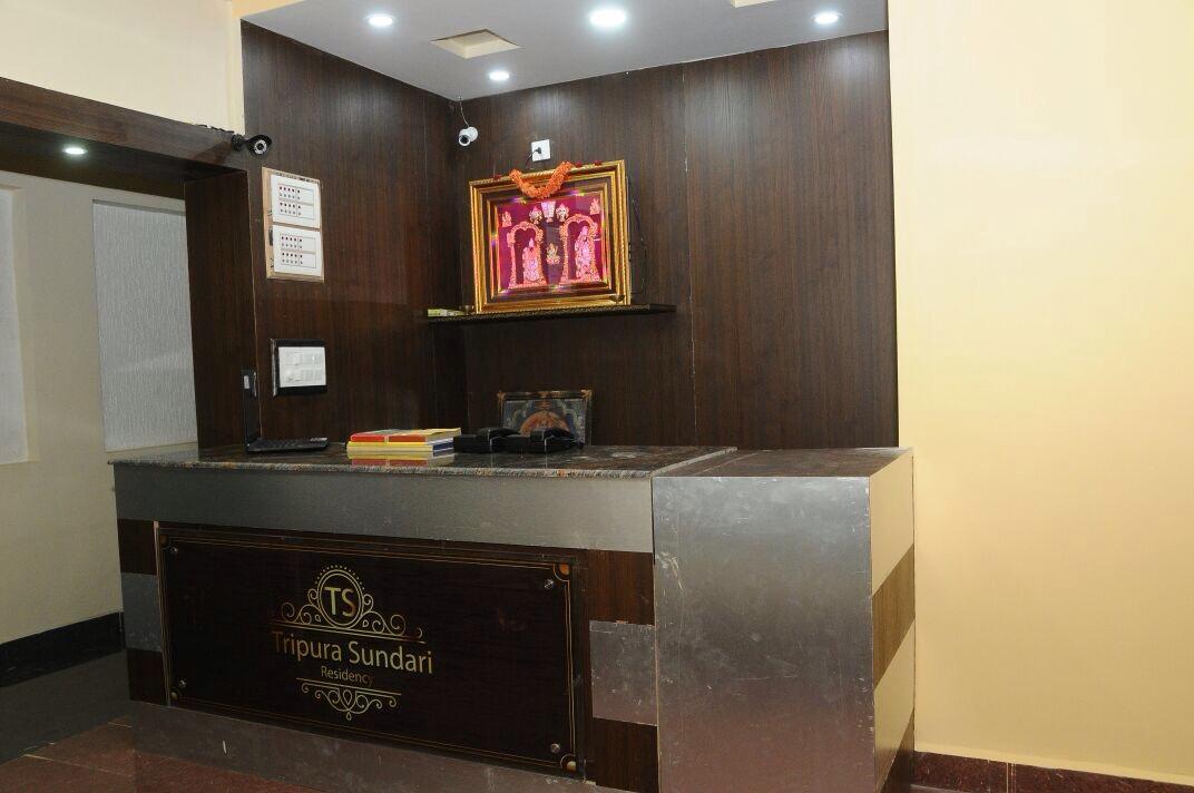 Tripura Sundari Residency Hotel Madanapalle Luaran gambar